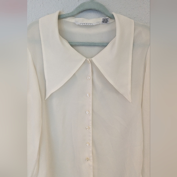 90's Express Triangle Collar Button Up Blouse - Picture 2 of 11